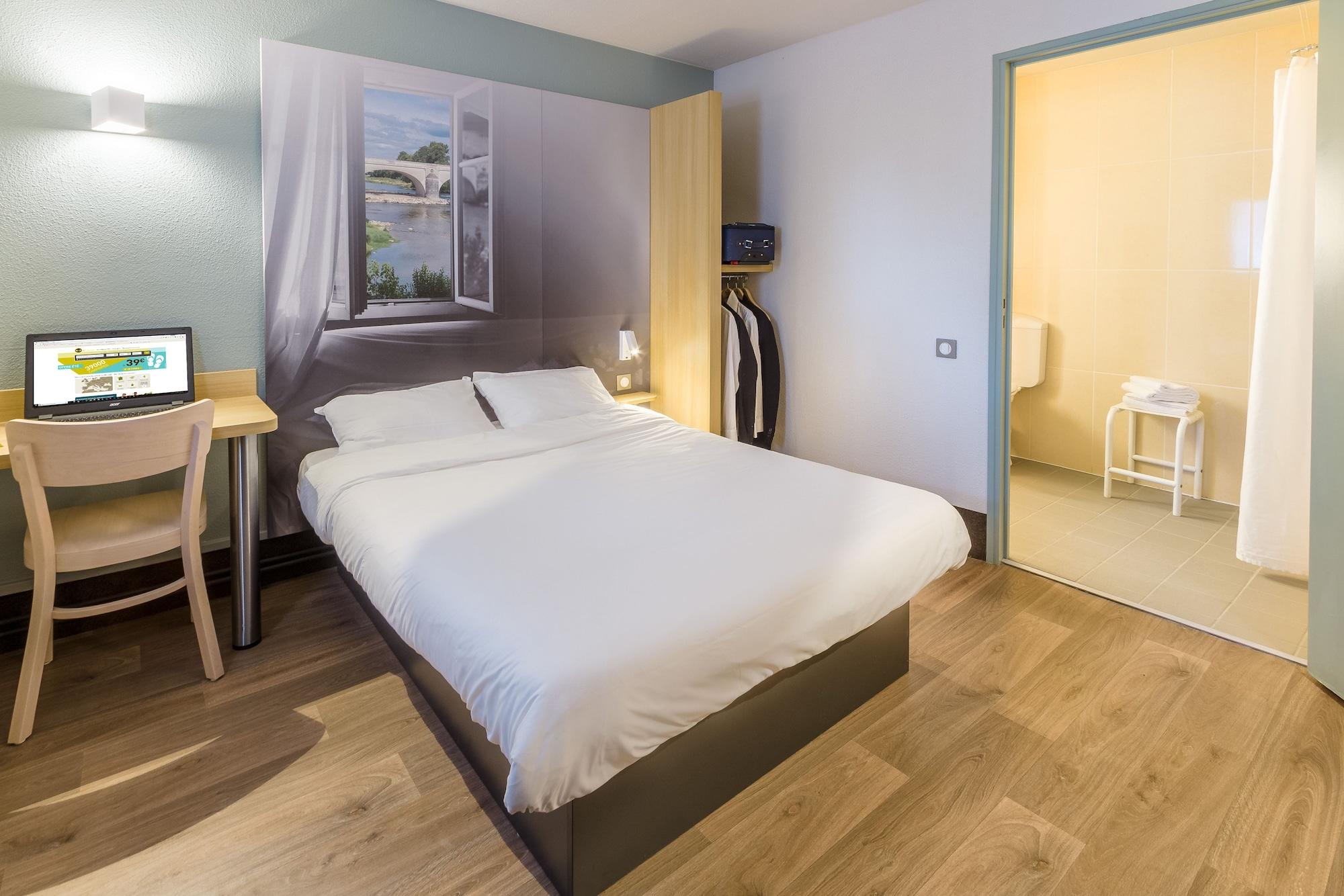 B&B Hotel Rennes Ouest Villejean ภายนอก รูปภาพ