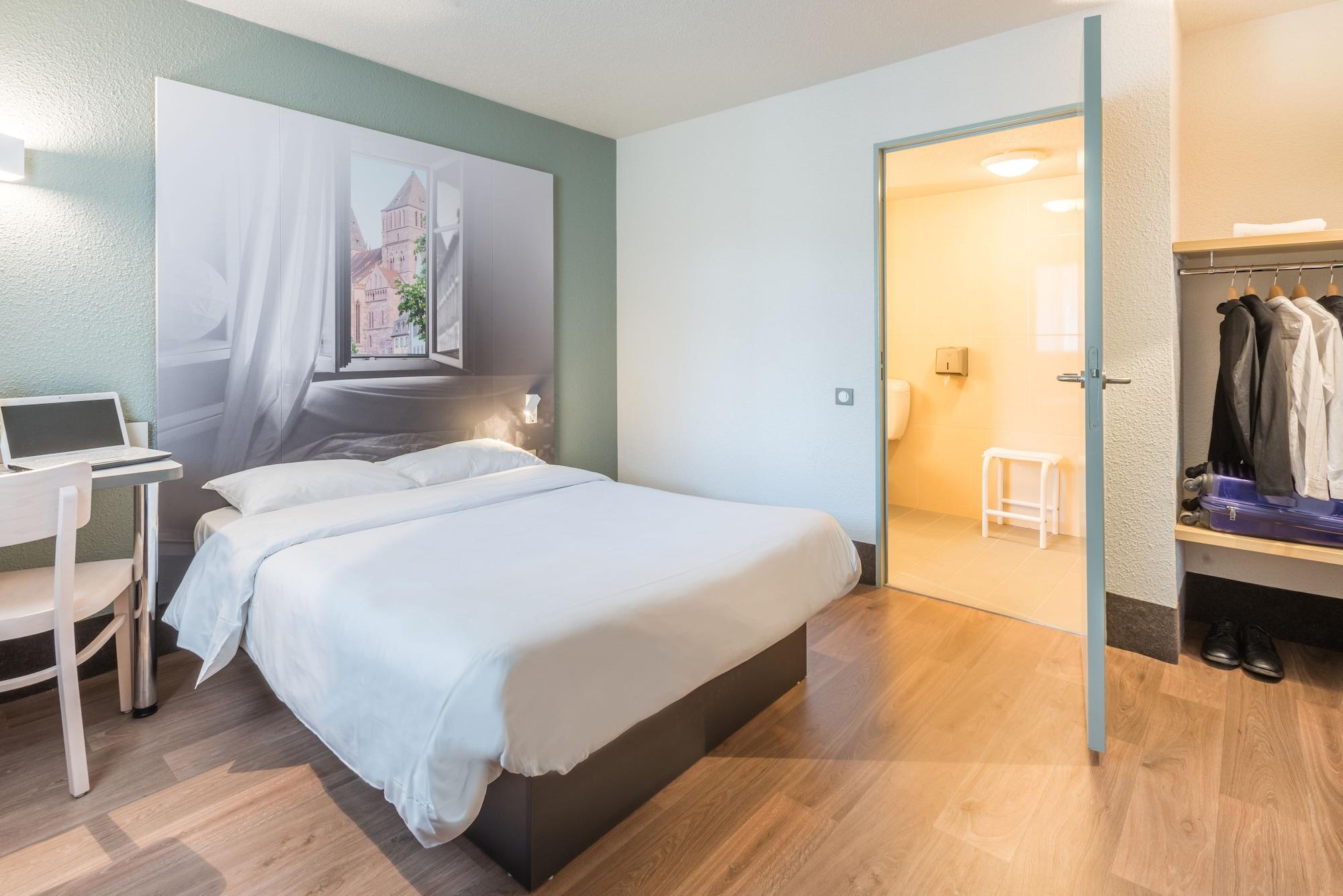 B&B Hotel Rennes Ouest Villejean ภายนอก รูปภาพ