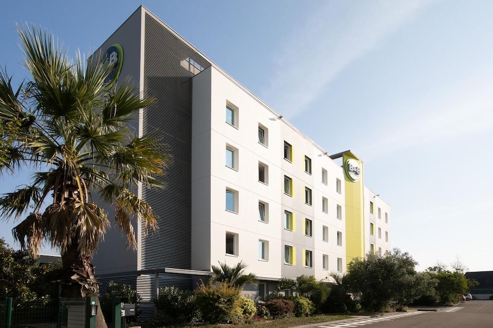 B&B Hotel Rennes Ouest Villejean ภายนอก รูปภาพ